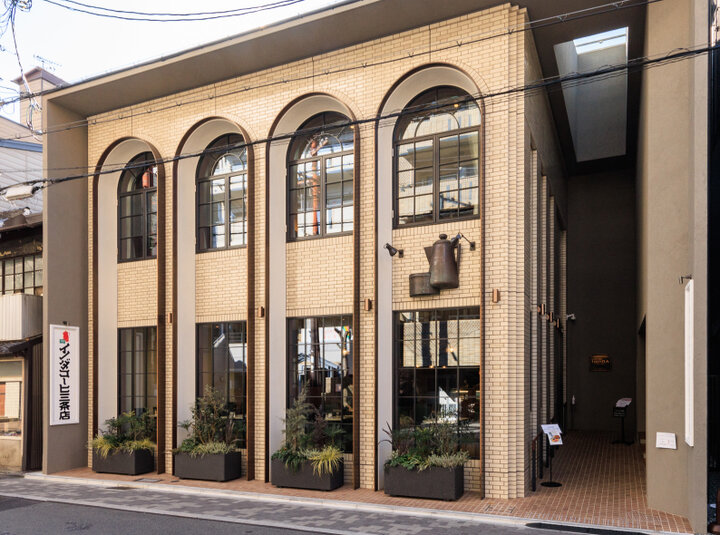 INODA COFFEE三条店 参考图 1